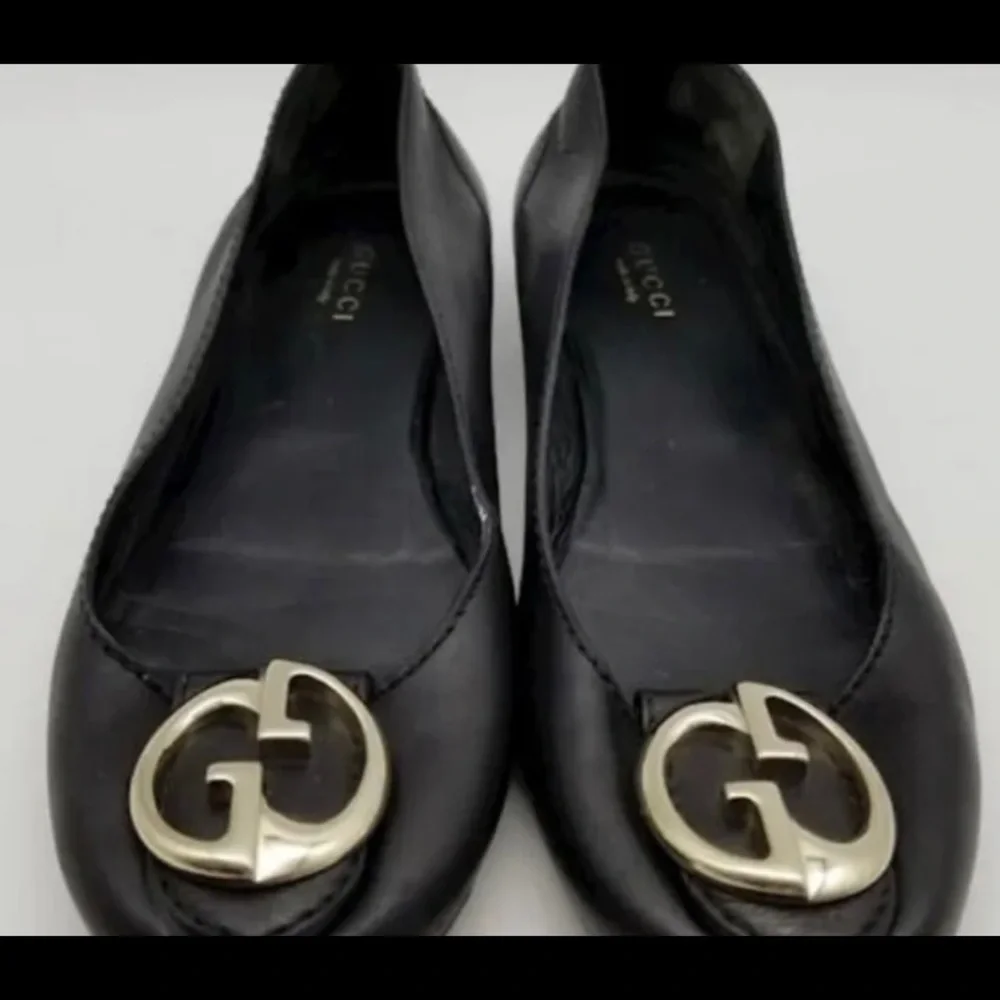GUCCI women's black leather ballet flats Size 36.5 Made In Italy GG Logo. - Picture 9 of 9